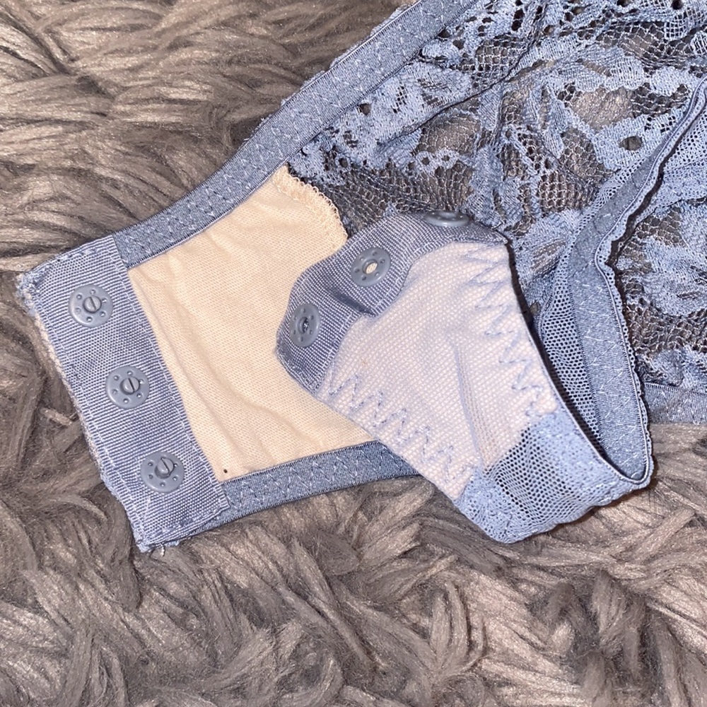 NWOT Victoria's Secret Sheer Bodysuit - Picture 6 of 6